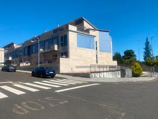 Parking voiture  C/ agro da ramallosa. Solvia inmobiliaria  garaje moto teo