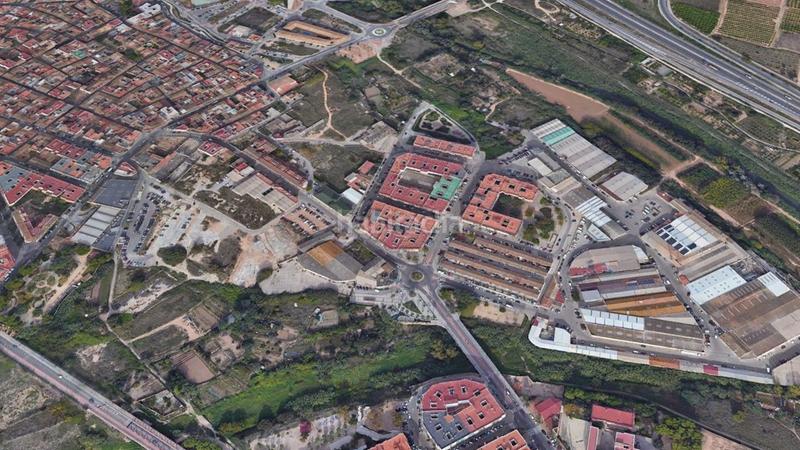 Foto a5b2f7c7-303c-4f91-ae2f-6185082ff234. Finca rústica solvia inmobiliaria suelo urbano no consolidado en Manises