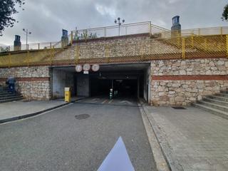 Parking coche  Rb del carmel. Solvia inmobiliaria  garaje barcelona