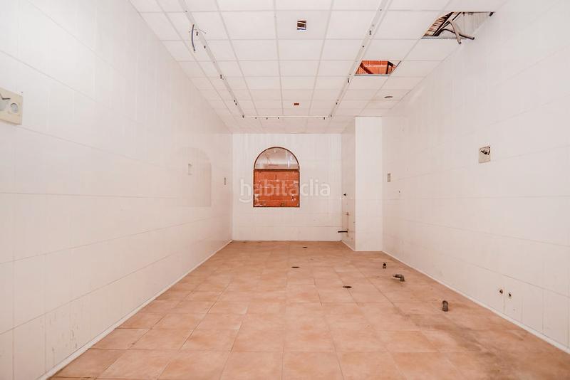 Foto a0212fa9-1b96-4cc1-b61e-3c48a95f3e9f. Edificio in El Esparragal Murcia