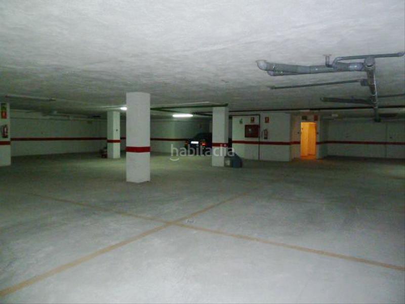 Foto c7b4bc7d-343c-4460-b822-f37c5ddc6c07. Parking coche solvia inmobiliaria garaje alcàsser en Alcácer