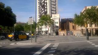 Parking coche  Pz tetuán. Solvia inmobiliaria  garaje moto barcelona