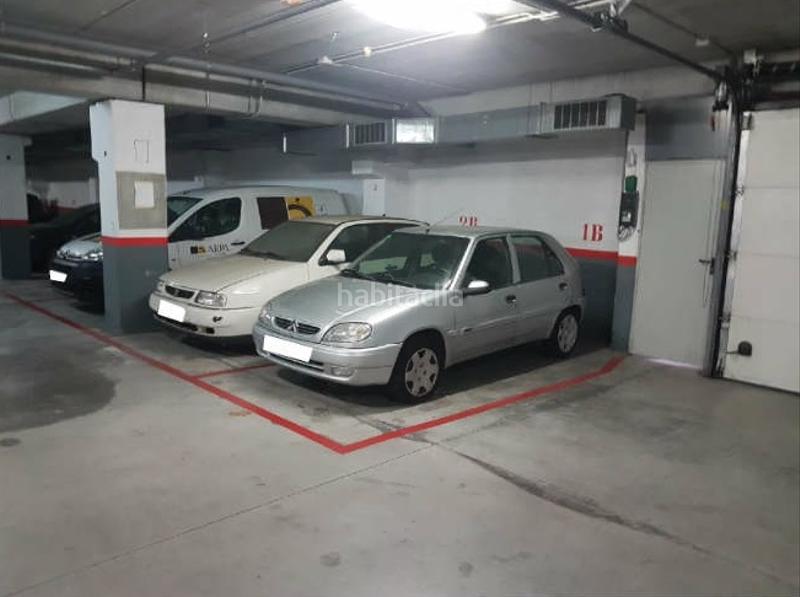 Foto 51e6c559-bcef-4518-b0c7-ce2ec734bf50. Car parking in Port Badalona