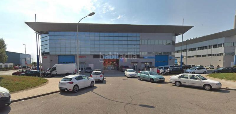 Foto 9e7dc78a-7eca-429a-a990-9592423ab5e9. Car parking in Port Badalona