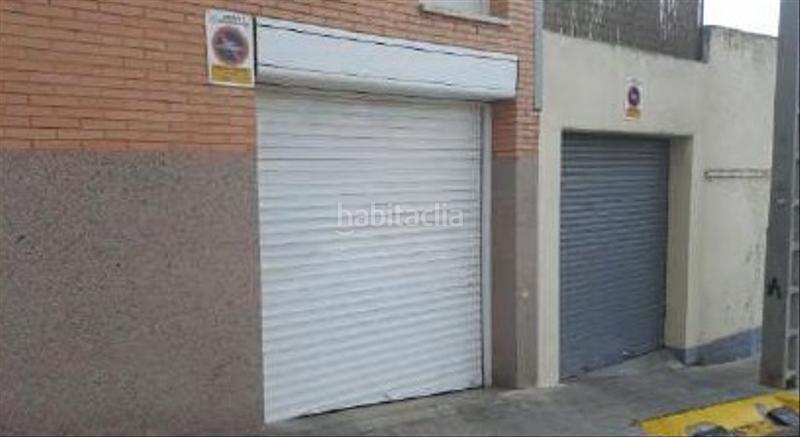 Foto 3dca061d-fa9a-49c1-b1ed-be8de2598fb5. Aparcament cotxe a Sant Vicenç de Castellet