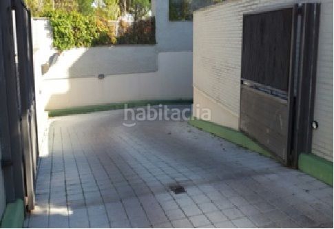 Foto 2b9df2d0-0dcb-4964-8666-b229bd100ca6. Aparcament cotxe a Las Villas - Valparaiso - El Peral Valladolid