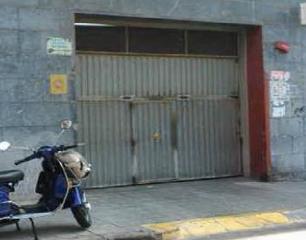 Aparcament cotxe  Rambla de sant jordi. Solvia inmobiliaria  garaje ripollet
