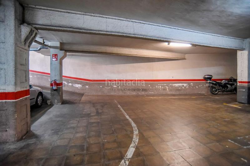 Foto b836ef36-9cd7-4962-82c9-b5a20d2a56e1. Posto auto in Hostafrancs Sabadell