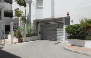 Aparcament cotxe  C/ aulaga. Solvia inmobiliaria  garaje benalmádena