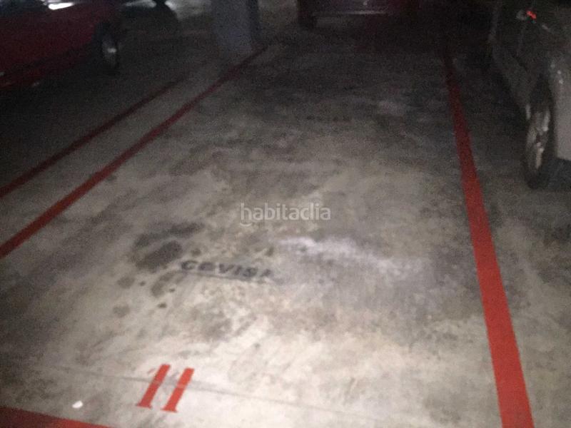 Foto 033d5459-9726-4401-838a-f6ad17486ee5. Autoparkplatz in Port Badalona