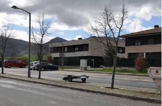 Autoparkplatz  Carretera ezperun. Solvia inmobiliaria  garaje noáin valle de elorznoain elortzibar