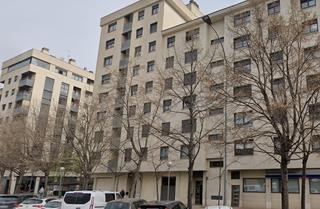 Aparcament cotxe  C/ piqueras. Solvia inmobiliaria  garaje logroño