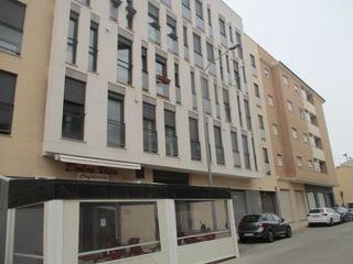 Aparcament cotxe  Av enric valor. Solvia inmobiliaria  garaje alcàsser