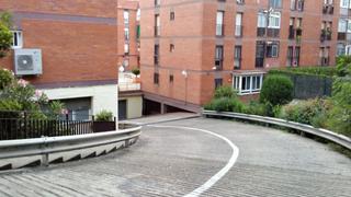 Parking coche  C/ coimbra. Solvia inmobiliaria  garaje barcelona
