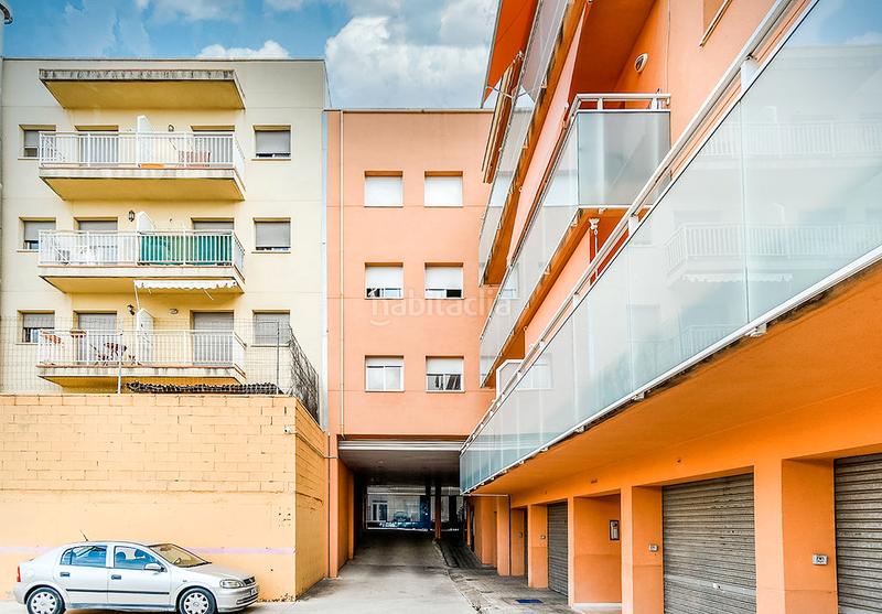 Foto d9eb8e56-e5ec-4e7a-a51e-3a1ba3346a56. Aparcament cotxe a Pobla de Mafumet (La)