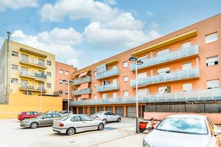 Aparcament cotxe  C/ cami de l`horta esq cami dels clos. Solvia inmobiliaria  garaje pobla de mafumet la