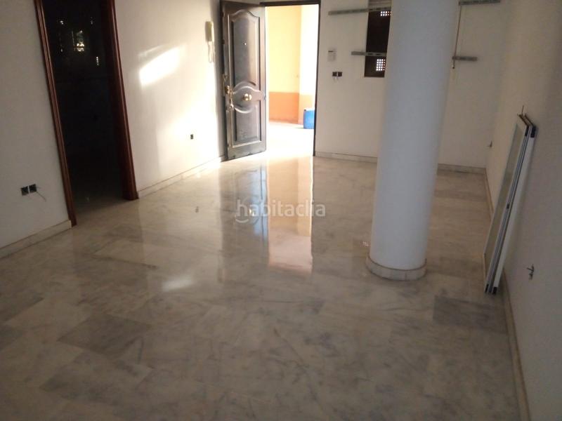 Foto ba266574-a599-4fb7-872d-564e674ca7ca. Parking coche solvia inmobiliaria garaje en Alcalá del Río