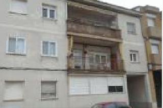 Aparcament cotxe  C/ segria. Solvia inmobiliaria  garaje rosselló
