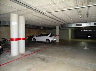 Aparcament cotxe  Ctra montcada. Solvia inmobiliaria  garaje terrassa
