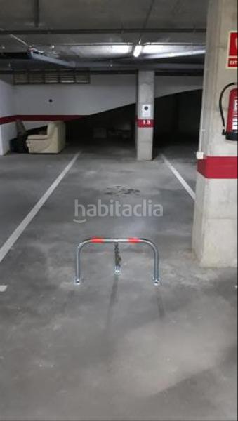 Foto b2f69d65-21fe-4429-8a1d-58a4474d4178. Posto auto in Bisbal d´Empordà (La)