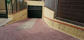 Aparcament cotxe  C/ bueso pineda. Solvia inmobiliaria  garaje madrid