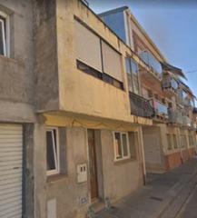 Parking voiture  C/ emili joan. Solvia inmobiliaria  garaje palamós
