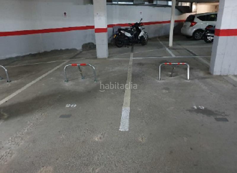 Foto e02412f4-16cf-4e35-a276-68aed64109a8. Aparcament cotxe a Avinguda Catalunya Palamós