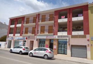 Aparcament cotxe  Av joanot martorell. Solvia inmobiliaria  garaje jalónxaló