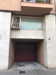 Aparcament cotxe  C/ girona. Solvia inmobiliaria  garaje granollers