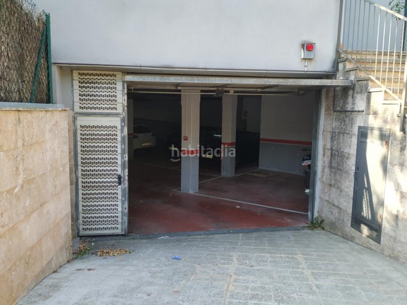 Foto a1e0a9dd-039f-4b13-9618-d0f4178d16ca. Aparcament cotxe a Torrelles de Llobregat