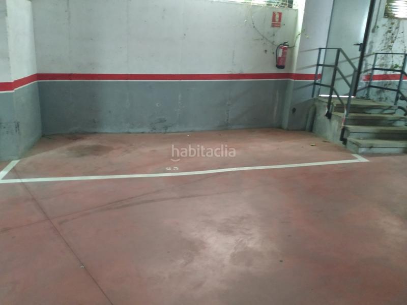 Foto a9975516-b264-4e52-b59f-1366764ec247. Aparcament cotxe a Torrelles de Llobregat