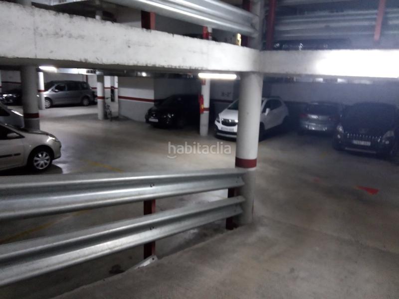 Foto a91c0526-beaf-4061-98f3-30fdec36e7a7. Parking coche solvia inmobiliaria garaje en El Camp de l´Arpa del Clot Barcelona