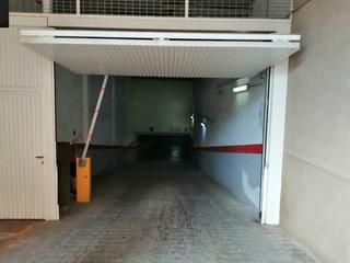 Aparcament cotxe  Av ronda - parque de las avenidas ii -. Solvia inmobiliaria  garaje torrevieja