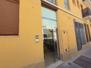 Aparcament cotxe  C/ conde de oliva. Solvia inmobiliaria  garaje valencia