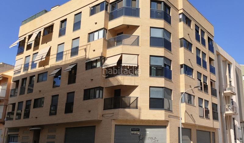 Foto 7a294969-1ba8-40e2-a8af-503ad9e988b8. Aparcament cotxe a Campello Pueblo Campello (el)