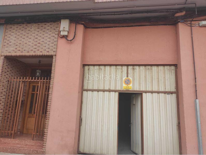 Foto 011032d8-5ac7-4bdd-a8ce-06ee4fc381c0. Aparcament cotxe a Pedrola