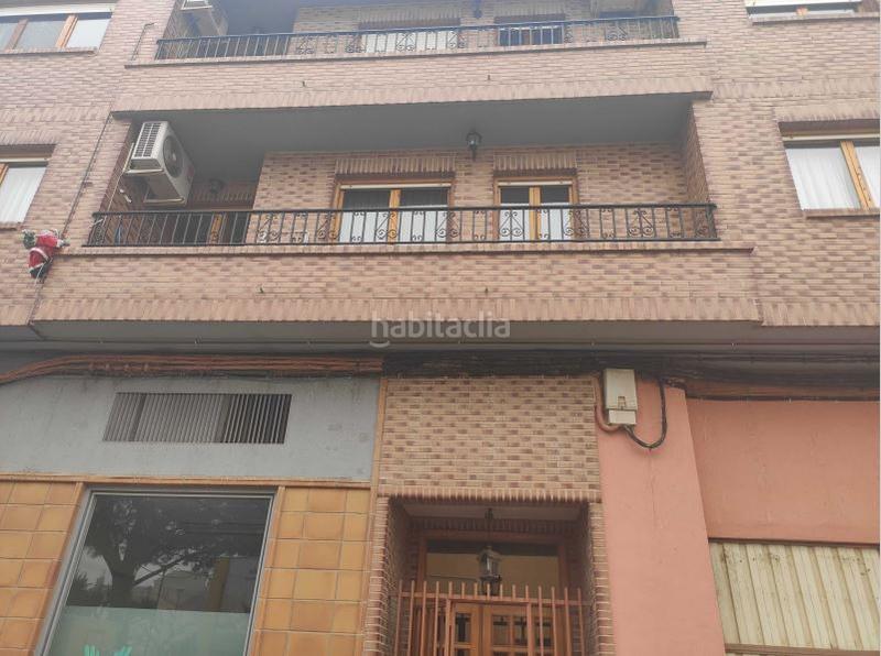 Foto 7998b107-4e54-41e6-a608-160504d9b453. Aparcament cotxe a Pedrola