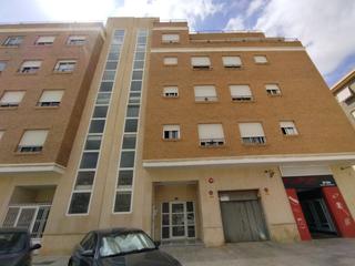 Aparcament cotxe  Av poeta ausías march. Solvia inmobiliaria  garaje novelda