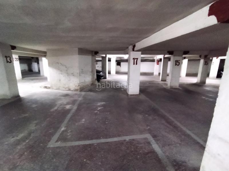 Foto cd357322-e0e8-461b-815b-c5cf18a9b702. Parking coche solvia inmobiliaria garaje en Orihuela ciudad Orihuela