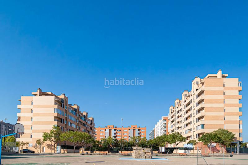 Foto 5cd195c7-dd20-49dc-b12b-1a9eaa8d2957. Autoparkplatz in Valdespartera Zaragoza