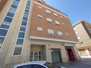 Aparcament cotxe  Av poeta ausias march. Solvia inmobiliaria  garaje novelda