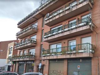 Parking voiture  C/ barcelona. Solvia inmobiliaria  garaje castellar del vallès