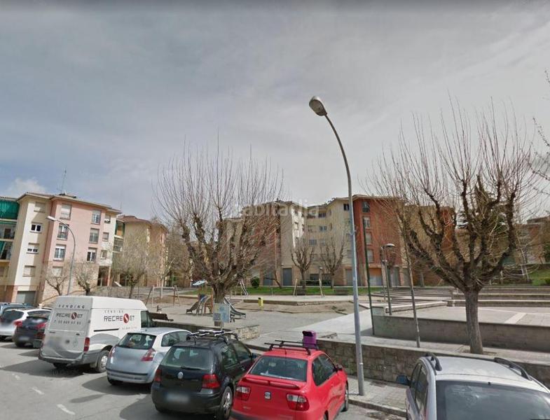 Foto 787749bd-1ba8-402f-bc05-d321d113b52c. Parking coche solvia inmobiliaria garaje en Font dels Capellans - Sagrada Familia Manresa