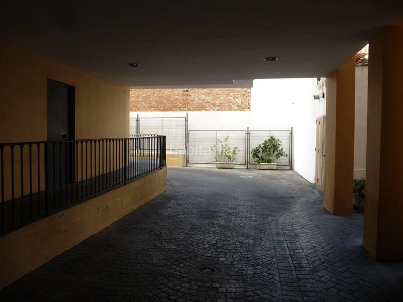 Foto 7b4d5fae-fdf5-477b-8421-2733d5fe14b3. Aparcament cotxe a El Cerro Sevilla