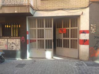 Parking coche  C/ santa paula. Solvia inmobiliaria  garaje granada