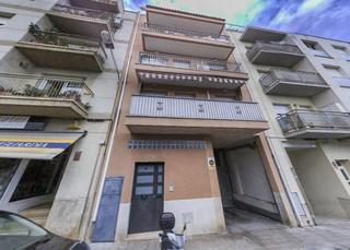 Aparcament cotxe  C/ ginebro. Solvia inmobiliaria  garaje vendrell el