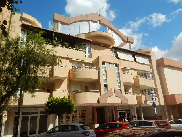 Foto 4f21f2dc-fac6-473f-a416-9567663bb501. Aparcament cotxe a Santa Eulària des riu Santa Eulària