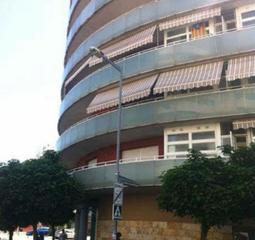 Parking coche  Ps de les lletres. Solvia inmobiliaria  garaje terrassa