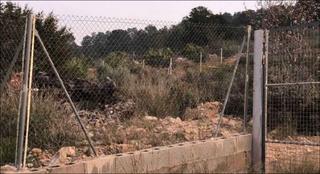 Finca rústica  C/ calicanto. Solvia inmobiliaria  solares chiva