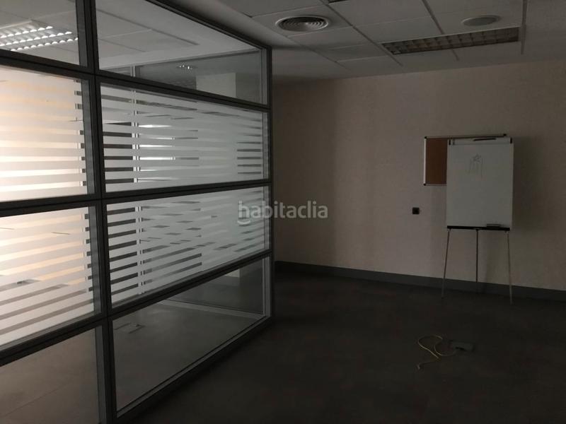 Foto 3b115eef-d1e1-45ea-81ee-88b3115661c6. Locale commerciale in Cementiri Vell Terrassa